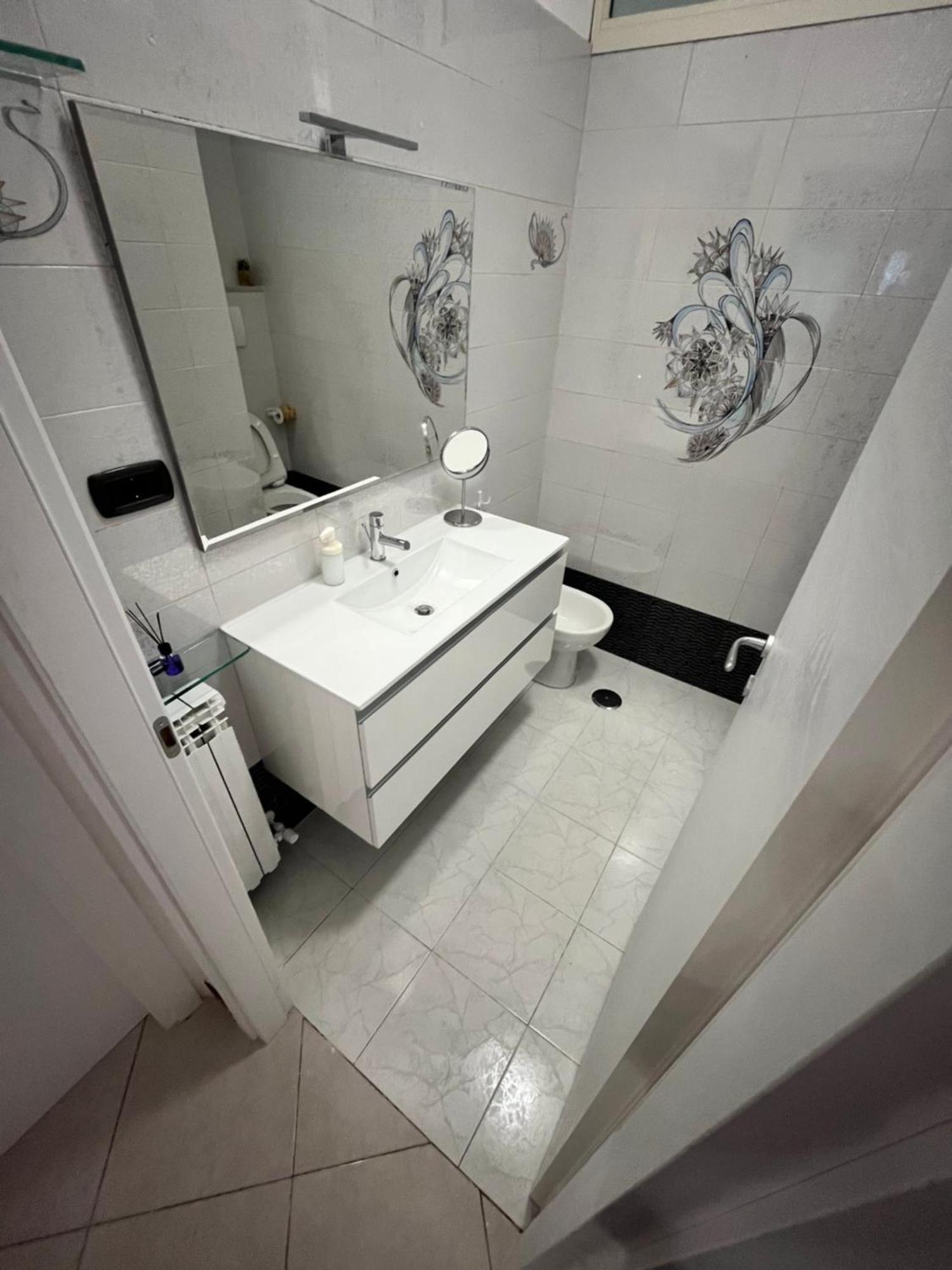 Vacanze Romane Apartment In Рим Экстерьер фото